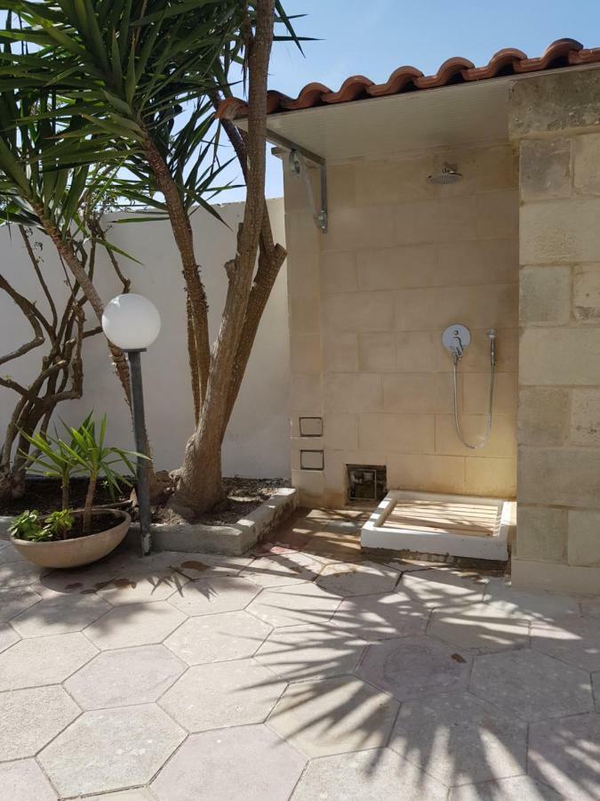 Villa Ada Casa Vacanze Torre Specchia Ruggeri Exterior photo